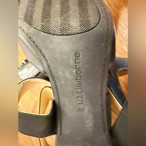 Liz Claiborne size 8 Black Crisscross Strap Heels - Picture 10 of 10